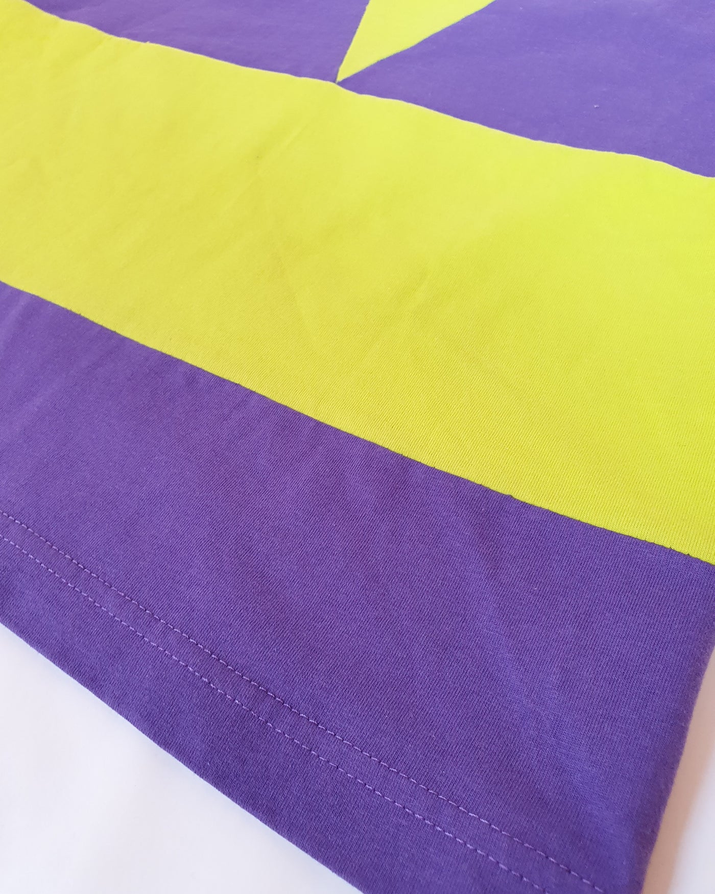 T-Shirt Purple Yellow1